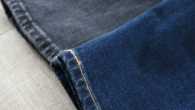 <h4><span>Find the Perfect Length</span></h4><p>I like the hem on denim to hit my ankle bone – I think it’s a flattering length for skinny jeans. Don’t be afraid to try them on to get a good feel for how much length you want to chop off. You could even compare them to a pair of jeans you own that are the perfect length – use them as a template for marking up your DIY pair.</p>